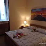 La Casa Di Terry Borgo Storico Centro Casa de Férias