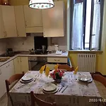 La Casa Di Terry Borgo Storico Centro Casa de Férias *