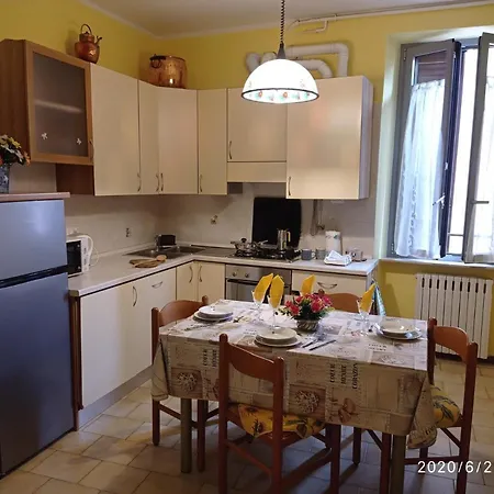 Будинок відпочинку La Casa Di Terry Borgo Storico Centro Citta Бергамо