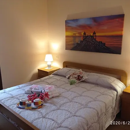 Dom wakacyjny La Casa Di Terry Borgo Storico Centro Citta *