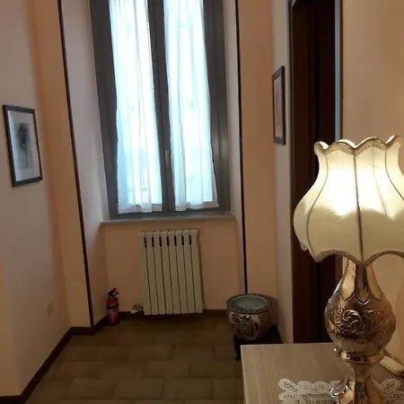 Nyaraló La Casa Di Terry Borgo Storico Centro Citta Bergamo